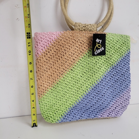 New! Girls' Striped Paper Straw Tote Handbag Purse - Art Class - Picture 7 of 9